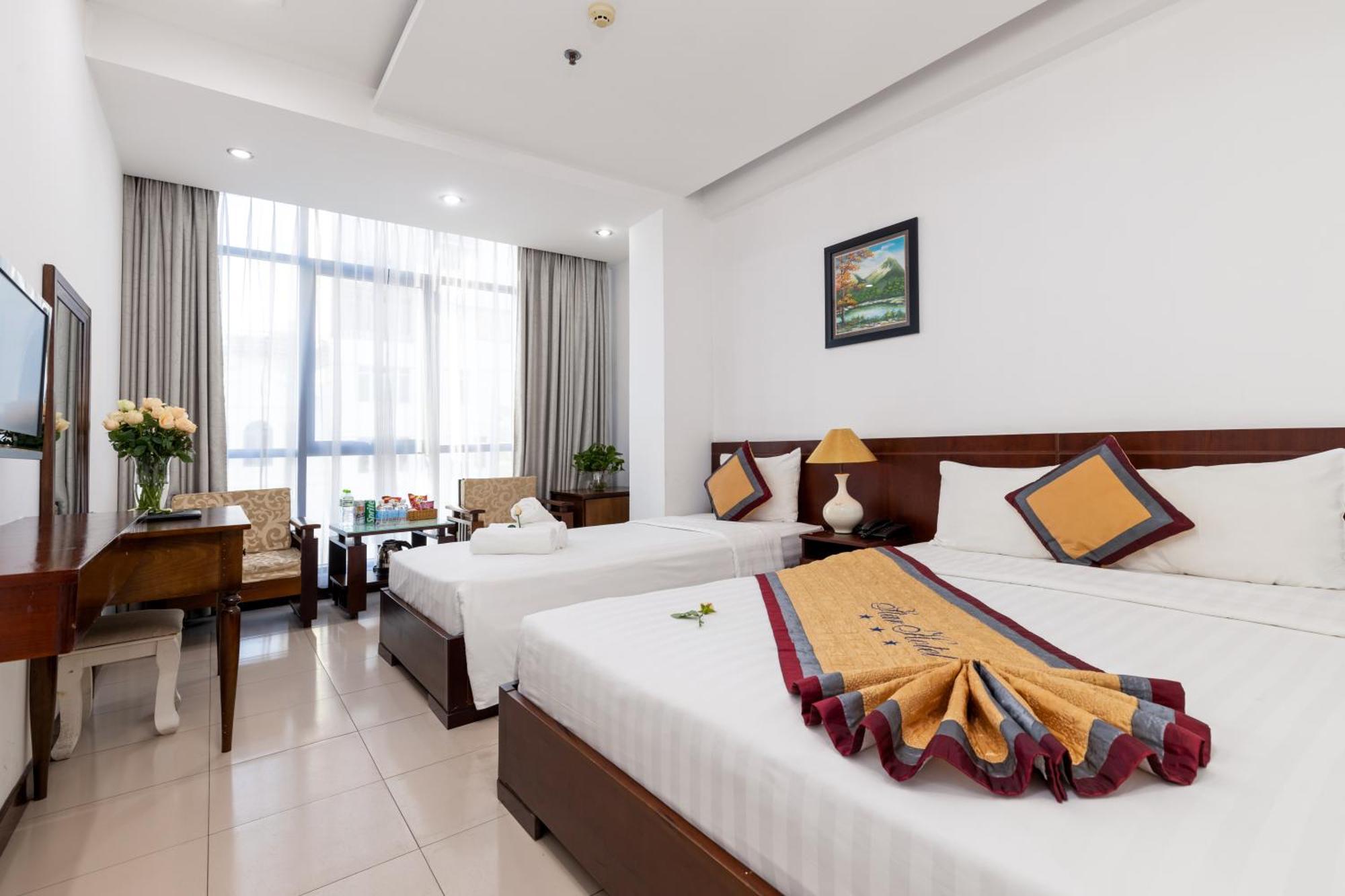 Star Hotel And Spa Danang Exterior photo
