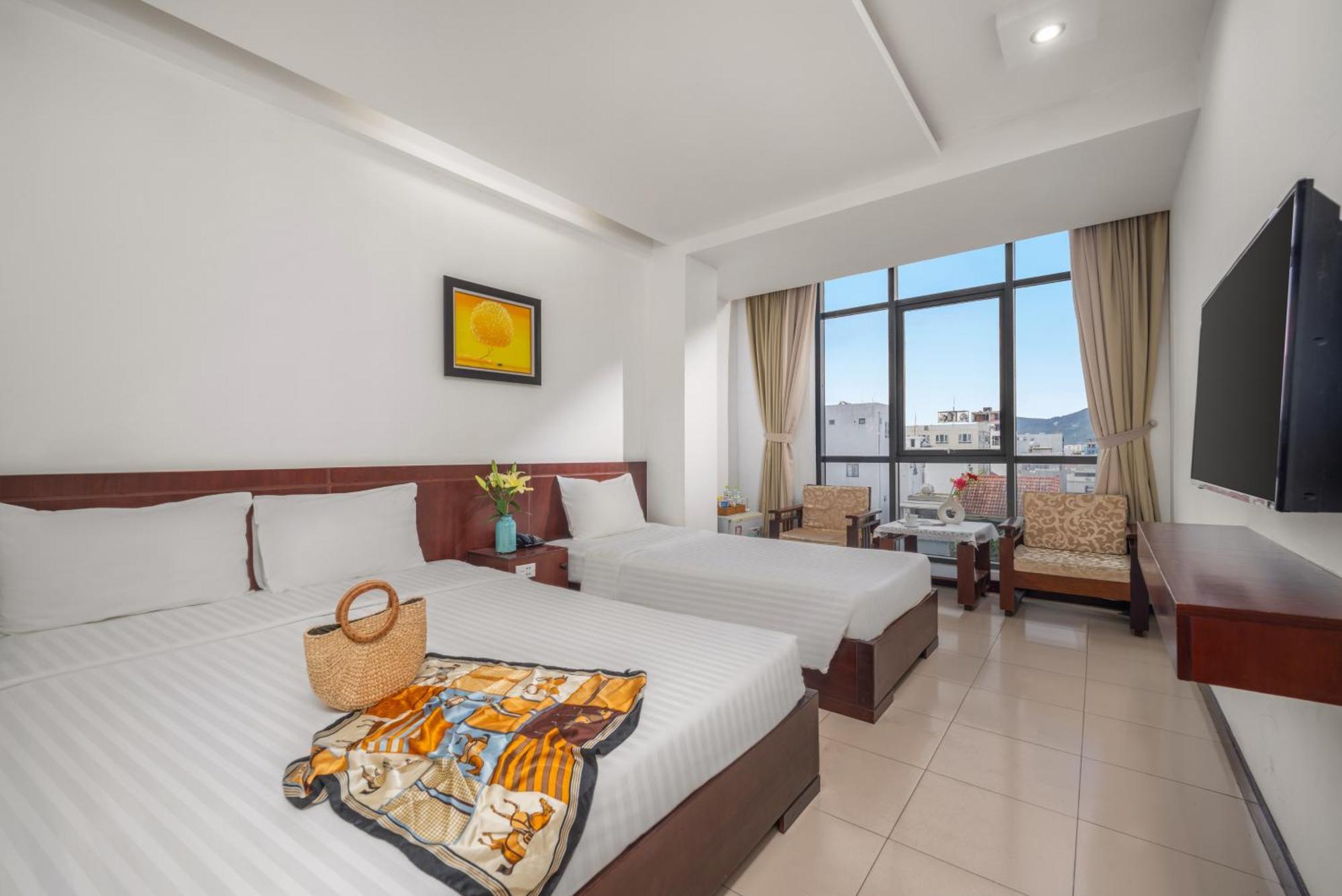 Star Hotel And Spa Danang Exterior photo