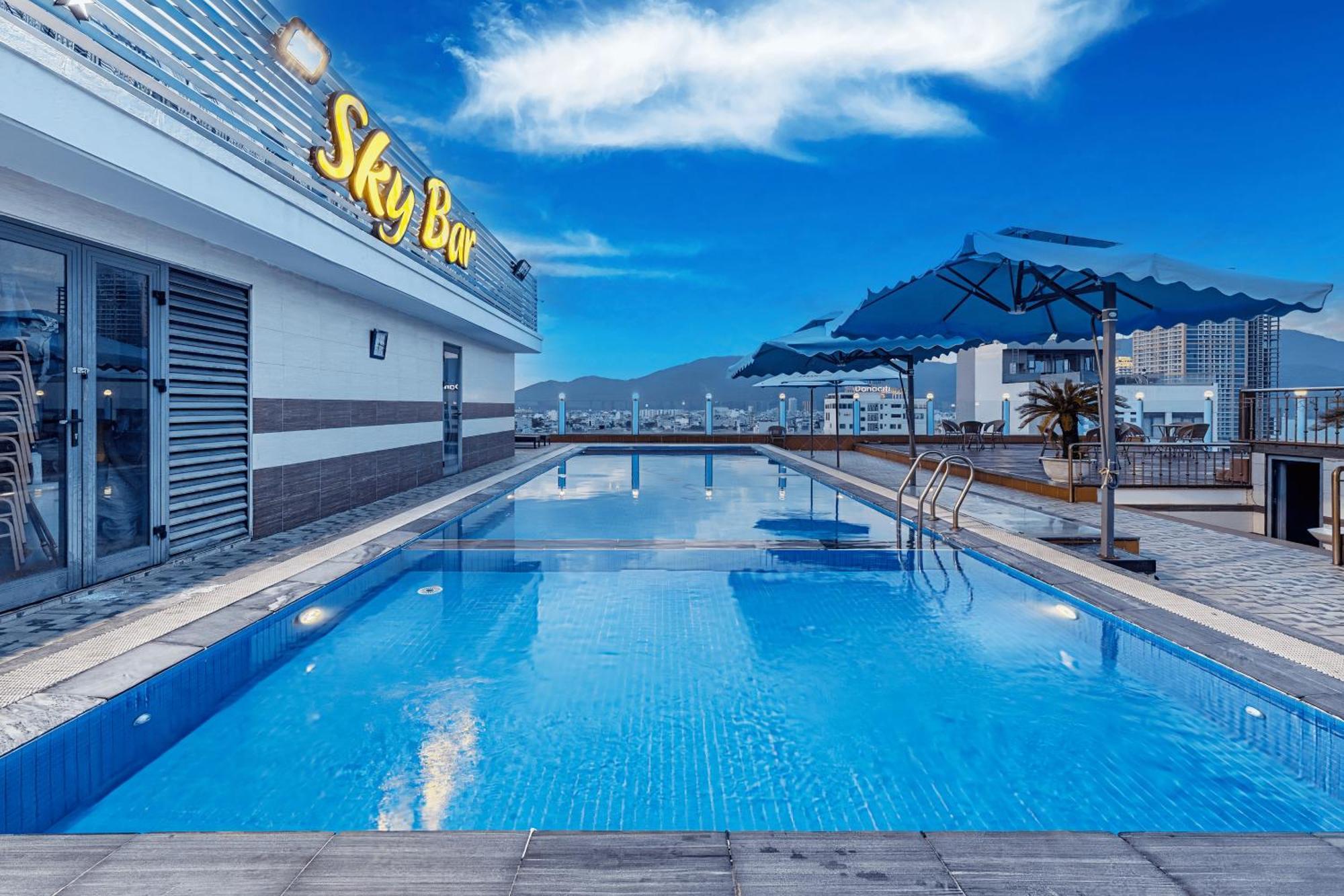 Star Hotel And Spa Danang Exterior photo